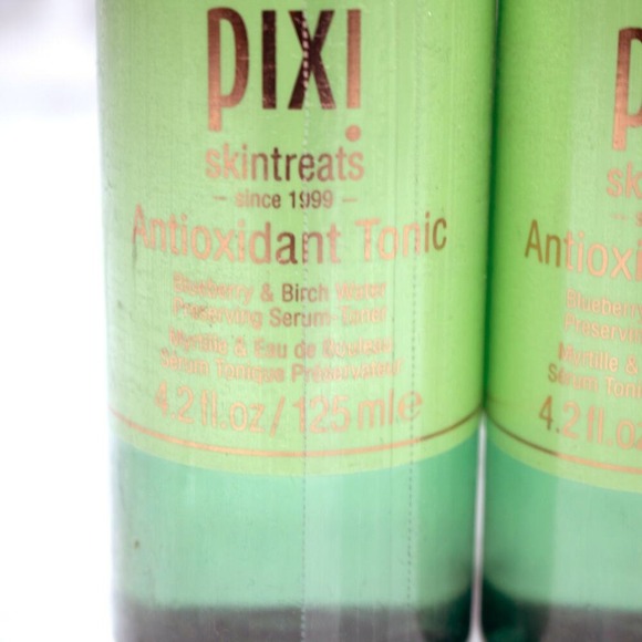 Pixi Skintreats Antioxidant Skin Face Tonic Serum Toner LOT OF 2 NEW Blueberry - Picture 3 of 4